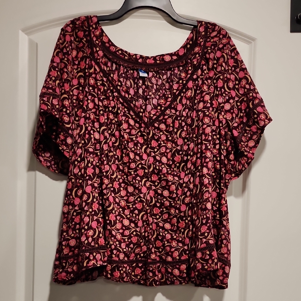 Old Navy Women's Brown and Pink Blouse